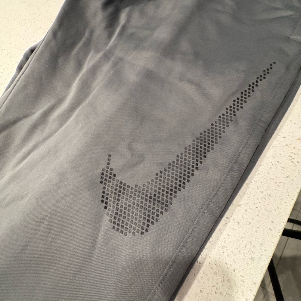 Nike Men's Charcoal Chinos - Picture 2 of 8